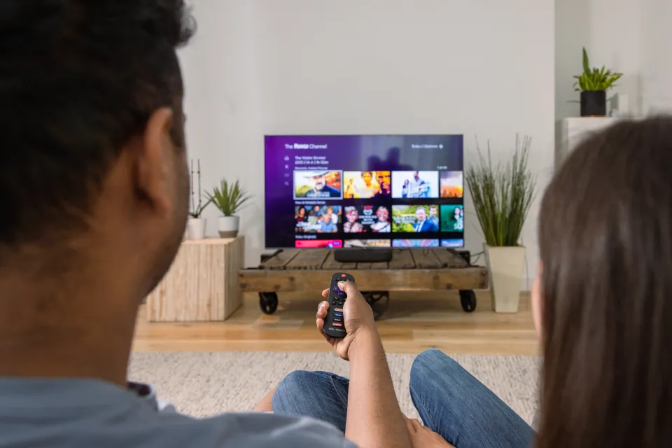 Service de streaming TV en direct : Comparatif 2026