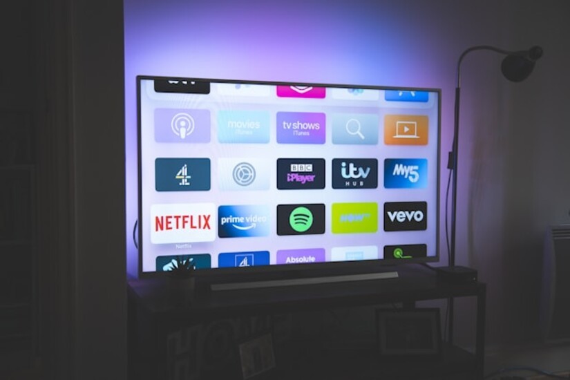 Meilleurs services IPTV pour mobile et PC en 2026 : comparatif complet